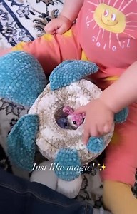 Tara the turtle mom and her babies ❤️ Pattern here www.allfromjade.com | All from Jade