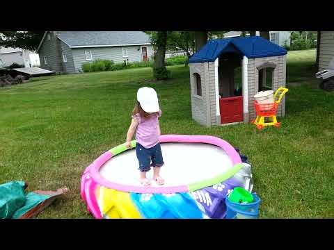 Diy Sandbox Old Tractor tire backyard Toy project Fun Easy Pool Noodles Sand & Paint (2)