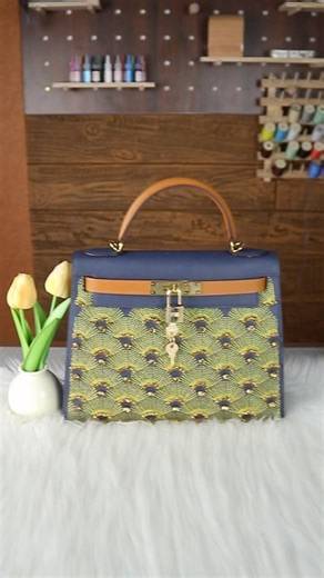 A glittering diamond Kelly bagAn incredibly well-made bag #bag #highqualitybag #luxurybag#america