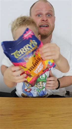 Jack McKechnie on Instagram: "NEW - TERRY’S CHOCOLATE ORANGE - EXPLODING CANDY  #foodreviews #foodreview #foodtasting #newchocolate #chocolate #chocolatereview #foodstagram #foodies #foodie #foodblogger #essexfoodie #fypage"