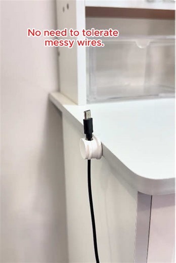 Intimate cable management expert .#Datawire #magneticcableclip #cableorganizer #cablemanagement#Choetech