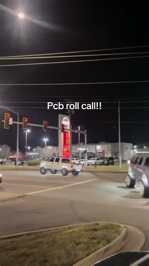 #pcb #beach #sqauttedtrucks🤮 #springbreak | squatted truck