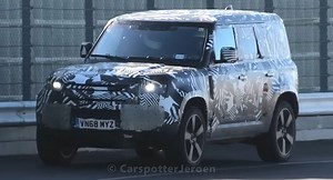 2020 Land Rover Defender Takes To The Track In SWB And LWB Guise | Carscoops