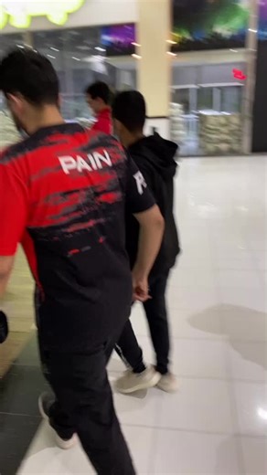 Exploring a Fun Day at the Mall with Friends