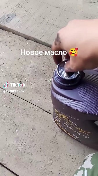 New Motor Oil Recommendations for Motorcycle Care