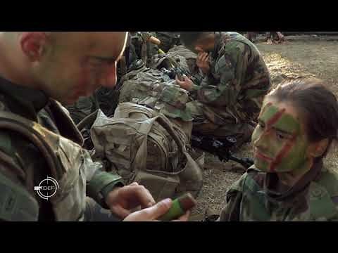 À bonne école, premiers pas sous l‘uniforme (#JDEF)
