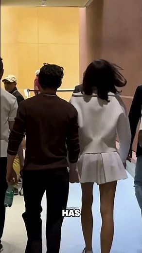 Fans are in shock: Zendaya has swapped her engagement ring for a wedding ring! 😱#hollywood