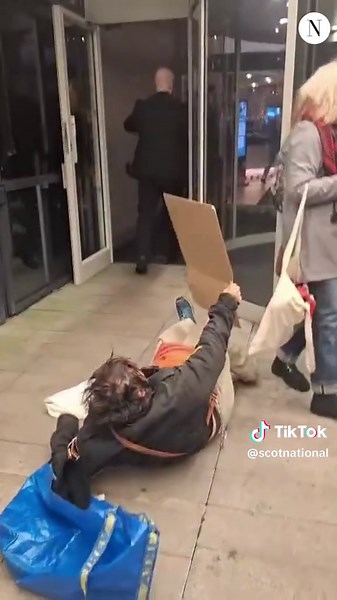 Watch as Pro-Palestine protesters were 'dragged' from a venue hosting Keir Starmer in Glasgow last week #UKpolitics #Glasgow #Labour #Palestine