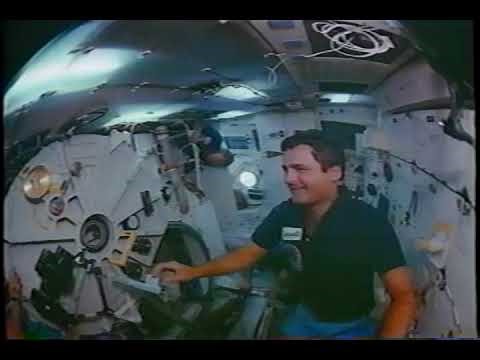 The Dream is Alive (1985 NASA Space VHS)
