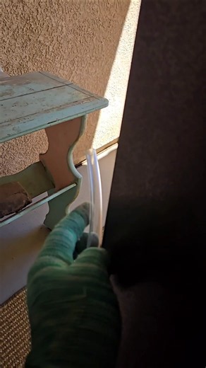 How safely remove flammable R600a refrigerant from a fridge before repair! #MrThermister