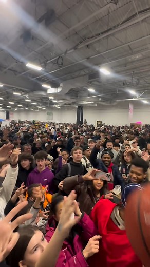 If you can grab it you can have it! Free ovo 12s #grabit #coolkicks #sneakerheads | Coolkicksla