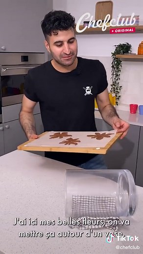 Gâteau fleuri aux fruits rouges : une recette gourmande