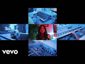 Topic, A7S - Breaking Me - Reneé Dominique Digital Tour Version (Music Video)