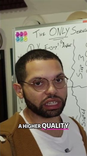 Outsource Your SMMA With Upwork vs Fiverr for Freelancers