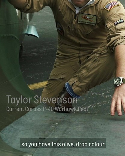 Breitling and Curtiss P-40 Warhawk: two aviation legends come together. Discover the new Breitling Aviator 8 Curtiss Warhawk collection! | Breitling