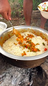 433K views · 310 reactions | Dhekiye Yahan Bana Hai Sabri Ka Biryani | Rangers cooking show | Facebook