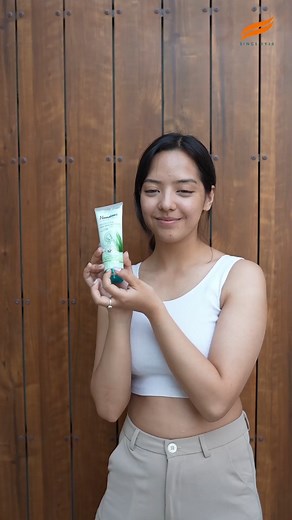 791K views · 6.1K reactions | Experience the hydrating power of Himalaya Moisturizing Aloe Vera Face Wash! Packed with the goodness of Aloe Vera, it cleanses your skin and keeps dryness at bay. Embrace moisturization with every wash. #Himalaya #AloeVeraFaceWash #MoisturizedSkin | Himalaya Face Care Nepal | Facebook