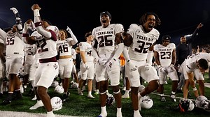 College football rankings: 3 teams ranked too high, too low in latest AP top 25 poll