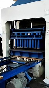 #blockmachine #brickmakingmachine #productionlineequipment #blockmaking #interlockingpavers | Zhengzhou Ter Machinery manufacturing co., ltd.