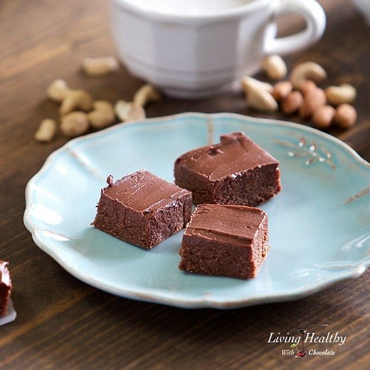 Raw, No-bake BROWNIES (without dates) (Vegan, Paleo) - Living Healthy With Chocolate