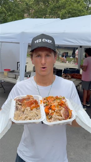 2.3M views · 103K reactions | NYC’s best Puerto Rican food?  @lapiranalechoneraz , NYC 766 east 153nd st in the Bronx! #puertoricanfood #nycfood #lechon #roastpork #chicharron | Jacks Dining Room | Facebook