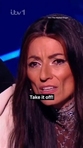 Instaclips9ja on Instagram: "Jaw-dropping moment on The Masked Singer! Who saw Marcella Detroit behind Gargoyle coming?! 😱✨ Legends never fail to shock! DM for credit or removal request (no copyright intended) All rights and credits reserved to the respective #TheMaskedSinger #MarcellaDetroit #90sPopQueen #GargoyleUnmasked #Viral"