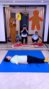 The quilt challenge is so exciting, let’s play it during the National Day holiday!!! #Funny #PartyGameChallenge #XiaotiesNationalDayHoliday #funny #partygamechallenge #familygamechallenge #instagram #instareels #foryou #game #challenge #usa #viral | Changsha Family Fun Media