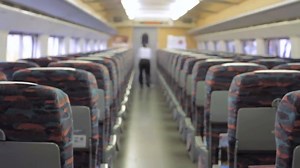 The 7 minute Tokyo Train Cleaning | Cool Japan