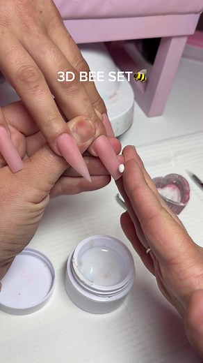 3D Bee Nail Tutorial: Spring Nail Inspo