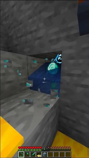 Minecraft Has a CRAZY Glitch #shorts #minecraft