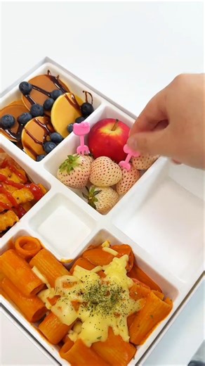 Make Giant Japanese bento box for my bestie #asmr #food #bentobox #mukbang