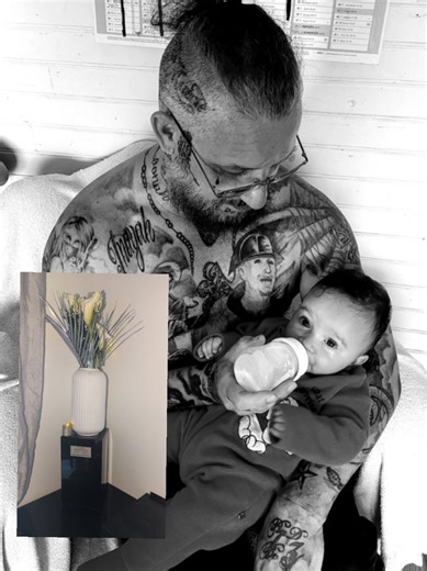 Un an jours pour jours ou tu es avec moi mais d'un peut trop loin, pas un jours je ne pense pas a toi, tu nous manques. on t'aime fort jusqu'en ... 🕊🤍