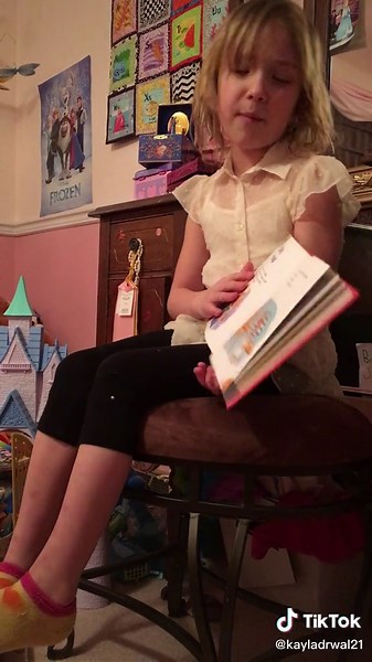 WOW… this is SUCH a throwback! Little Kalli… (and that book she made up) 🥺🤣 #fyp #babysitting #book