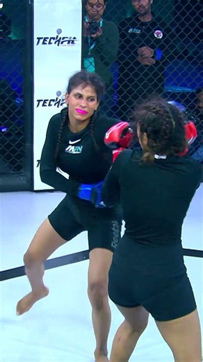 Aarti Khatri vs Ishika Thite Breakdown | Matrix Fight Night