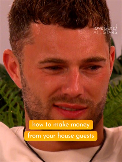 Who knew vending machines were so dangerous?! 😳 #AllStars #LoveIsland @curtispritchard @lucinda