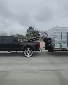 30K views · 879 reactions | F350 Dually moving weight on 30’s #Gwagon #F350 #Dually #30s #Brabus #Gwagon4x4 #G63 #G63amg #AMG #BombWhips  | BombWhips | Facebook