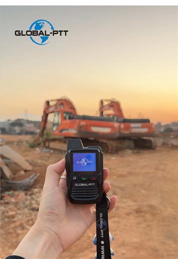 Call at the construction site.#poc #radios #walkietalkie #globalptt @global-ptt shop