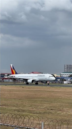 Engine roll of an airbus A320 by phillipine airlines✈️
