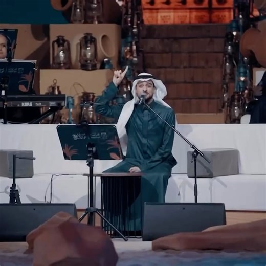 ‎الدرعية | 𝐃𝐈𝐑𝐈𝐘𝐀𝐇‎ on Instagram‎: "‏ليلة بتكون استثنائية في ⁧‫#الدرعية‬⁩ 👏🏼 ‏حفلة الفنان عايض في جلسات صدى الوادي 😍🎶 رابط التذاكر في البايو، نتحرّاكم 🤎⁩⁩"‎