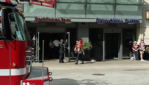 Microwave sparks small fire in River North high-rise hotel