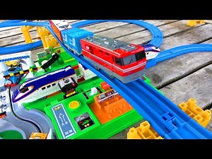 Japanese Train Plarail☆Kankan Railroad Crossing & Disney Cars Tomica