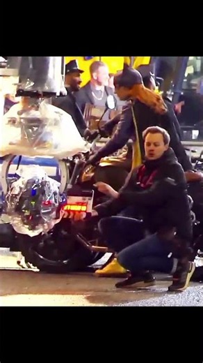 Batgirl | Behind-The-Scenes