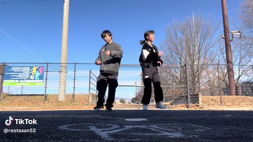 中学生カップル