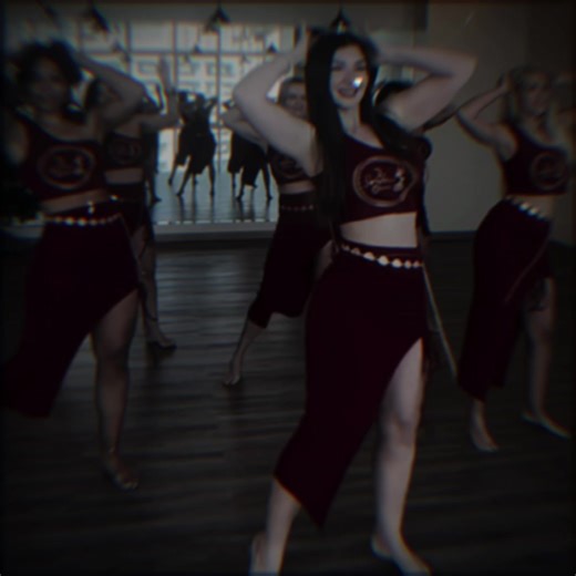 Unleashing Dance Moves: Arabic Girls in Action!