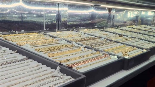 Record gold prices means business boom for Montana pawn shops