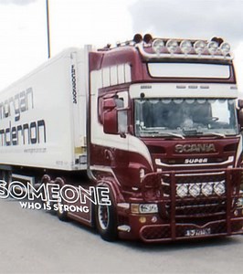 Lorry Mo: V8 Scania's Style in Essex