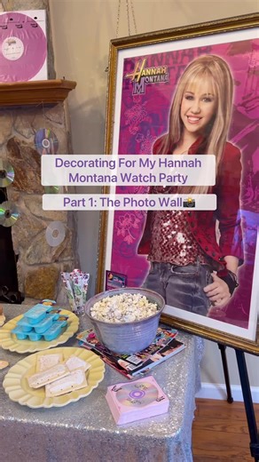 Decorating for this watch party was SUCH a trip down memory lane and I had so much fun 🥹💖 @Miley Cyrus @Disney @Disney Channel #hannahmontana #y2k #watchparty #hannahmontanaparty #20thanniversary