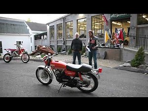 1975 Yamaha RD350 2 Stroke 6 Speed Cafe Racer