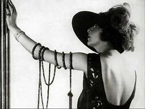 Fanny Brice: In Photographs