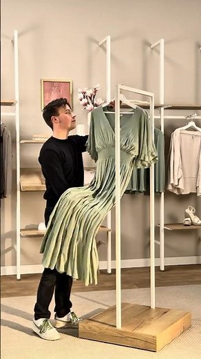Flexible Boutique Design with Clothing Rails | Clothing Store Interior #boutiquedesign #storedesign